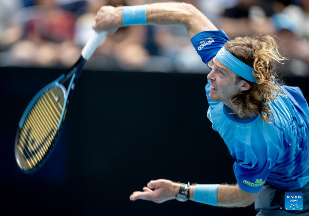 Andrey Rublev Channels Marat Safin’s Calm as He Reaches Australian Open Third Round