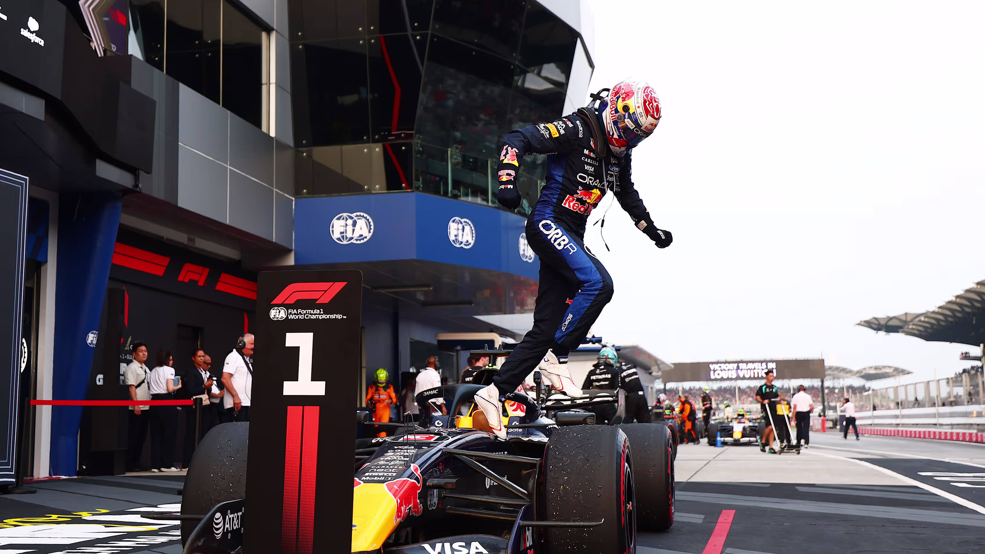 Verstappen Ends 2026 Drought as Antonelli Strengthens F1 Title Lead