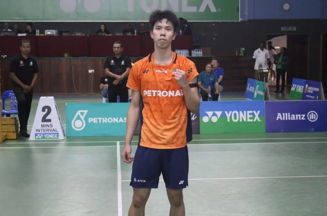 Young Malaysian Shuttler Takes Heart from Tight Match with Ginting