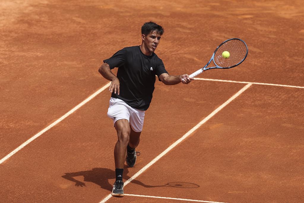 Wildcard Torres stuns Tabilo as Burruchaga continues impressive Estoril run