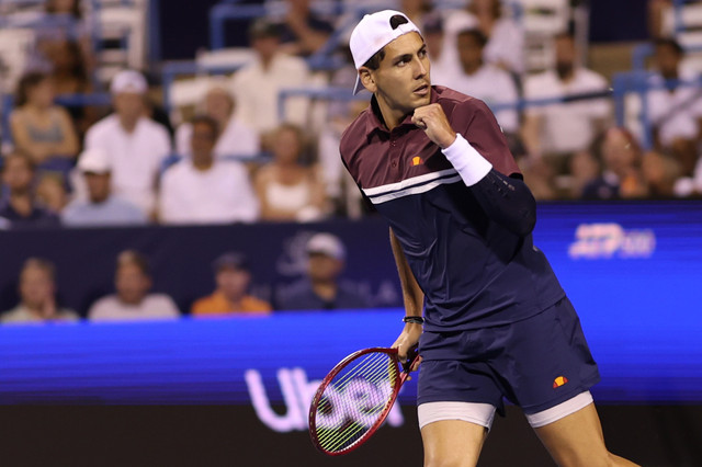 Alejandro Tabilo’s Incredible Tweener Lob Wins July Hot Shot of the Month