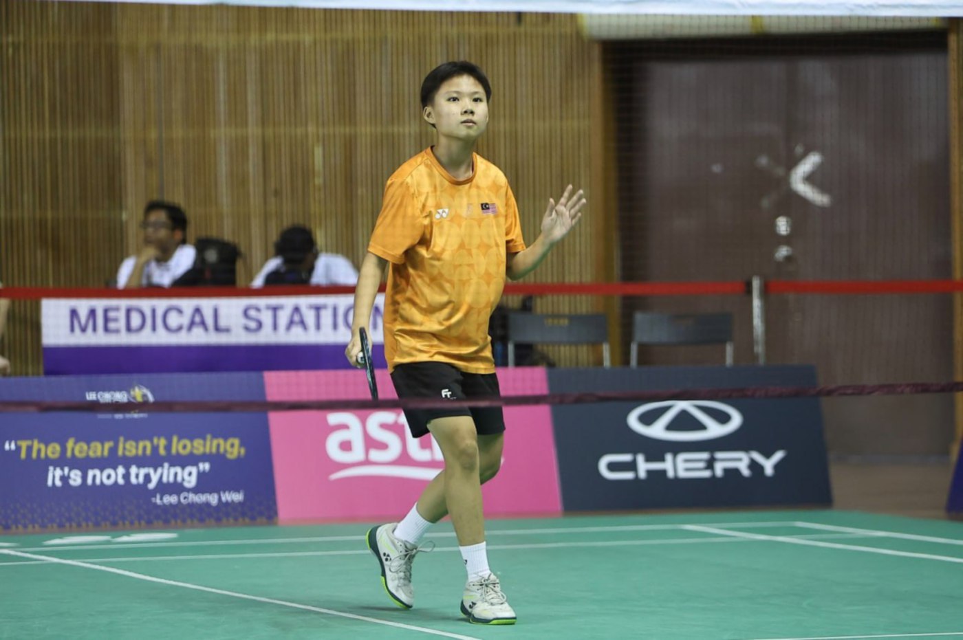 From Weight Loss to Badminton Dreams: En Yu Shines at LCW Cup