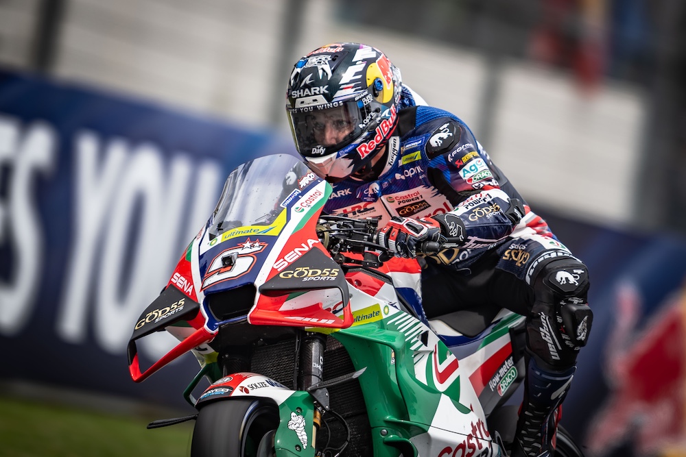 Johann Zarco Battles Through Difficult Le Mans Weekend to Secure Points