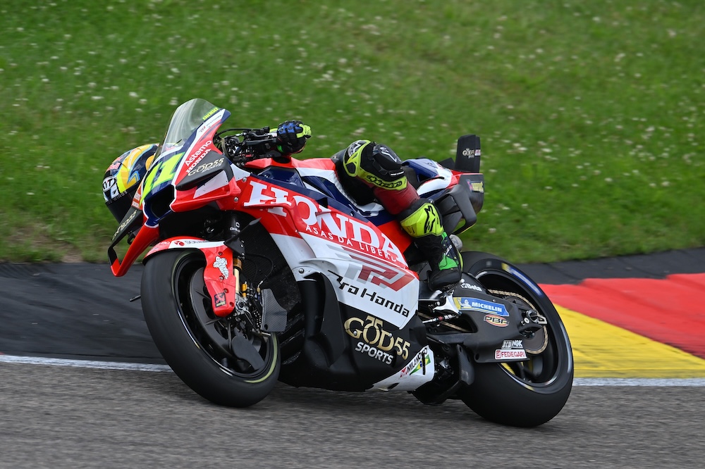 Diogo Moreira Leads Honda Charge with 10th in Sachsenring Sprint