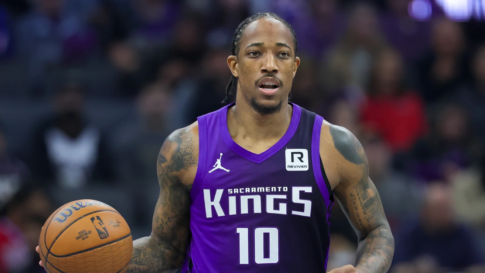 DeMar DeRozan Becomes Free Agent After Kings Waive Veteran Star