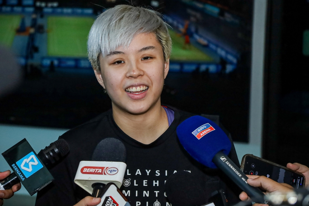 World Champion Toh Ee Wei Faces Race Against Time After ACL Injury
