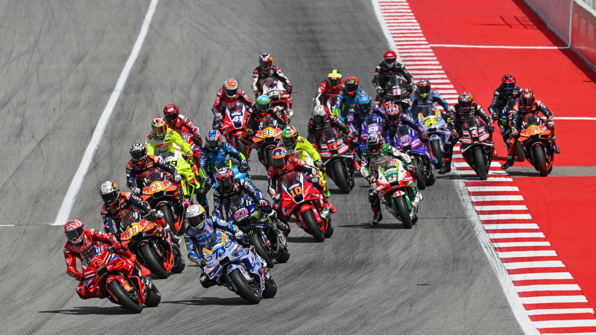 MotoGP Eyes Major Rule Shake-Up for 2027 in Bid to Improve Racing