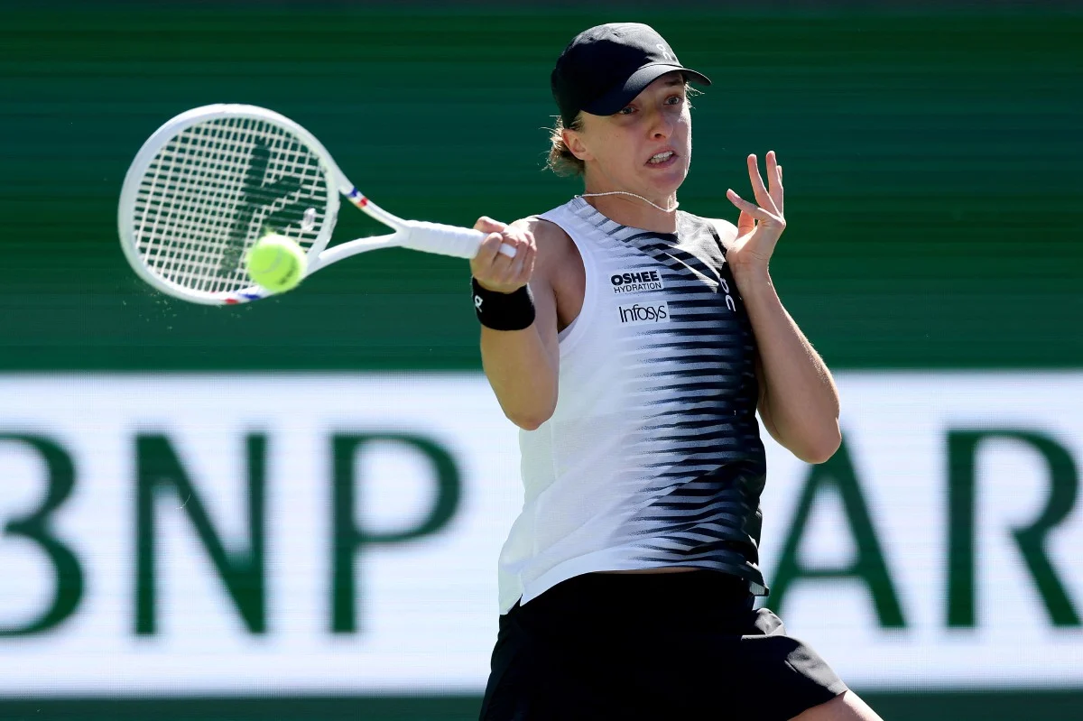 Swiatek Faces Resurgent Svitolina in High-Stakes Indian Wells Quarterfinal