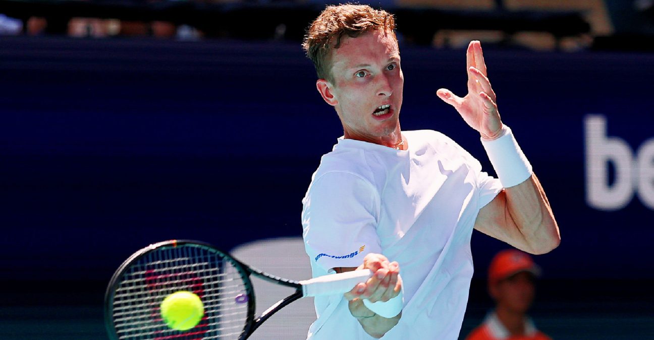 Sinner Favored to Complete Sunshine Double as Lehecka Seeks Breakthrough in Miami