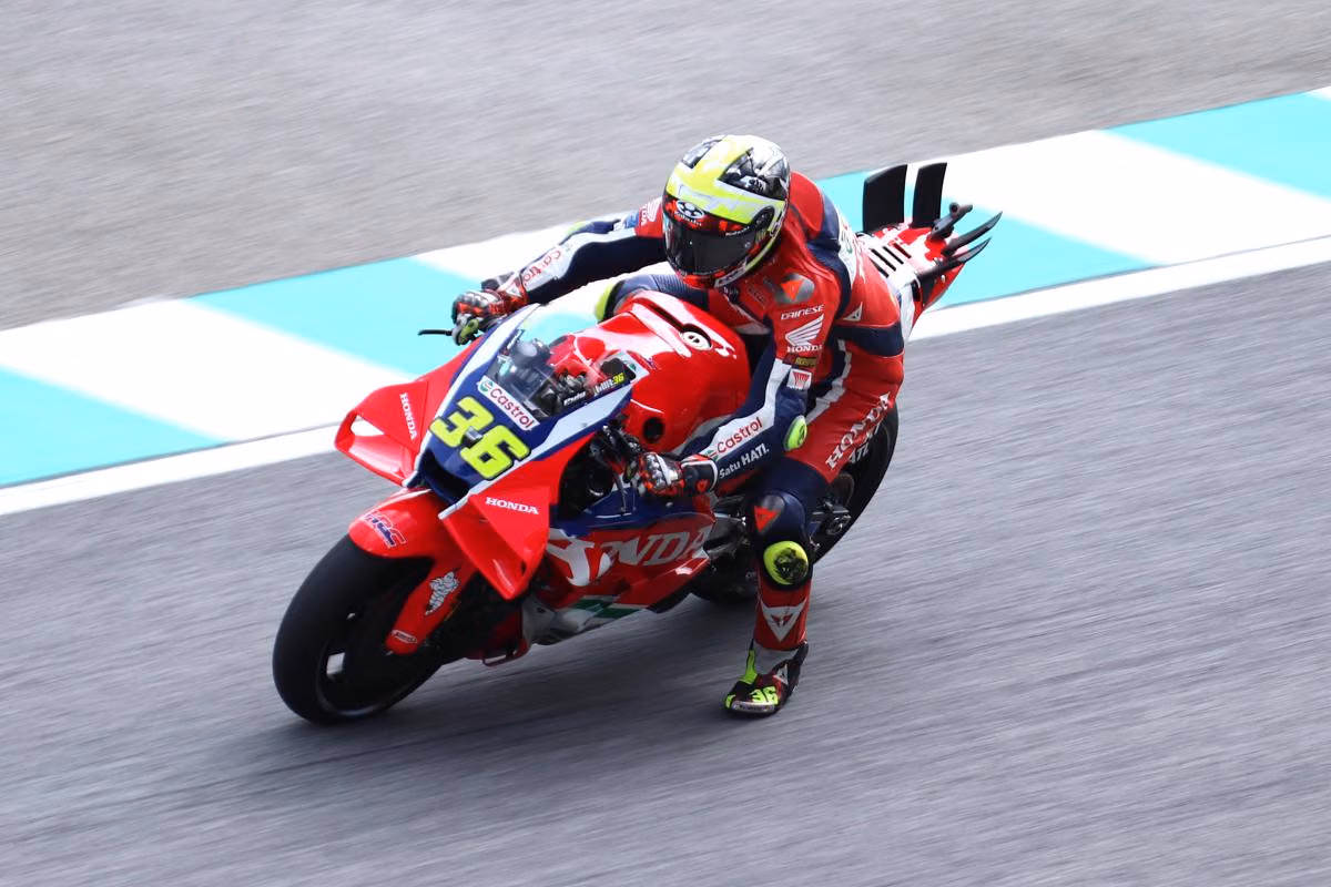 Joan Mir Defends Crash Record: “I Know How to Ride Without Crashing”