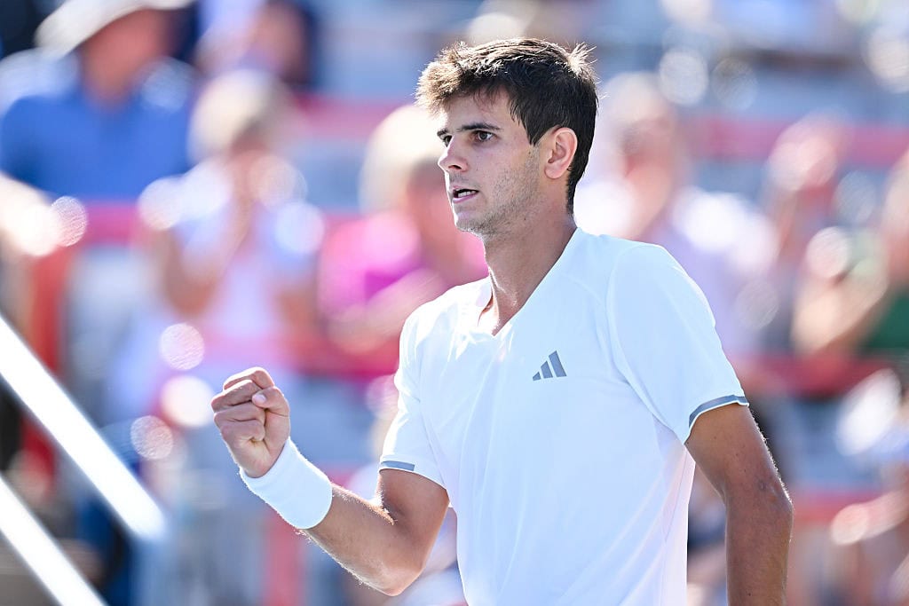Jodar Stages Remarkable Comeback to Stun Shapovalov in Cincinnati