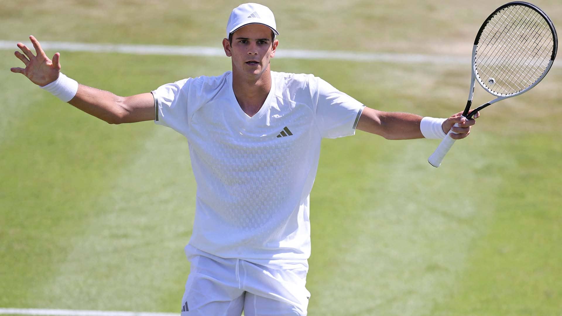 Rafael Jodar Stuns Pablo Carreno Busta in Five-Set Wimbledon Thriller to Reach Third Round