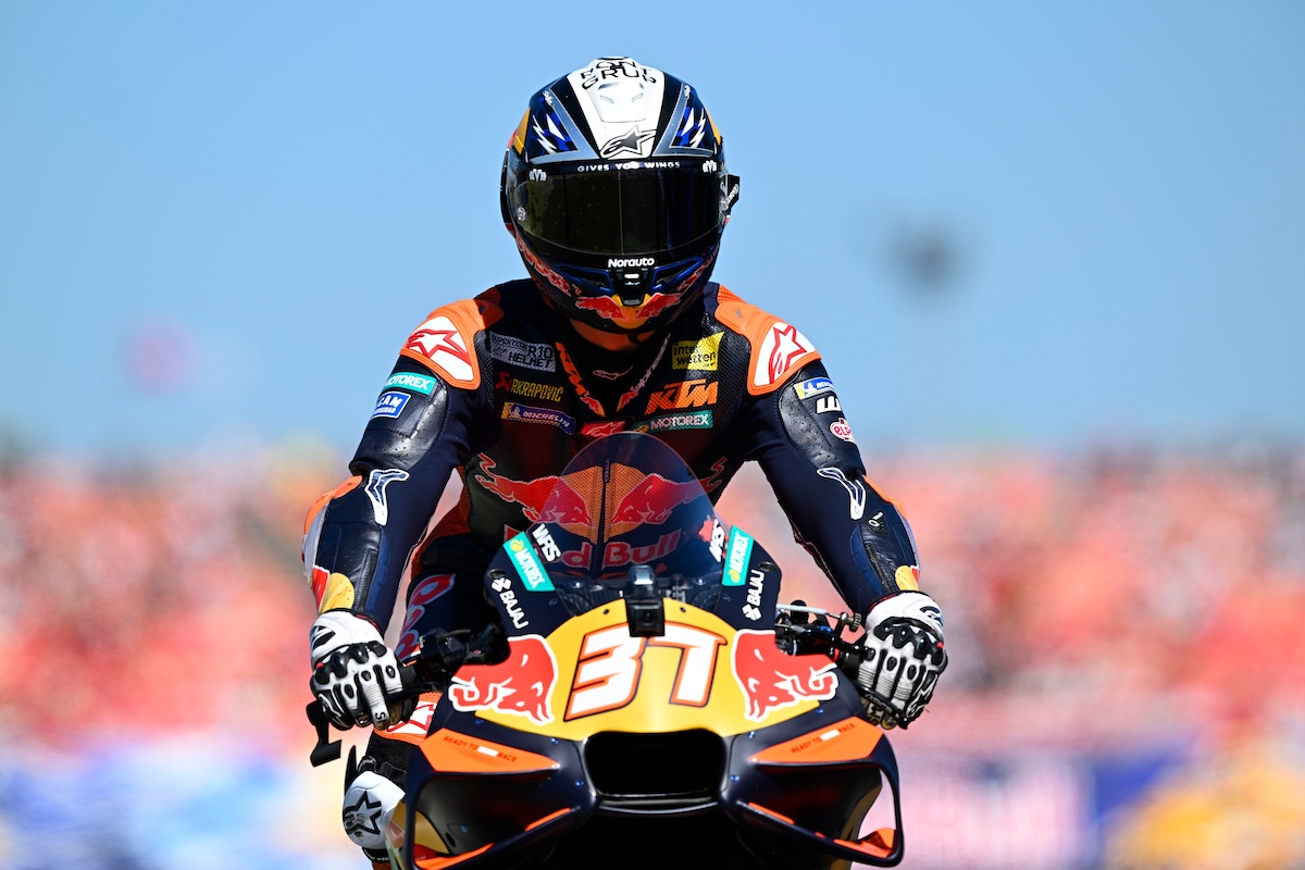 Pedro Acosta Claims Maiden MotoGP Win as KTM Celebrates Home Glory