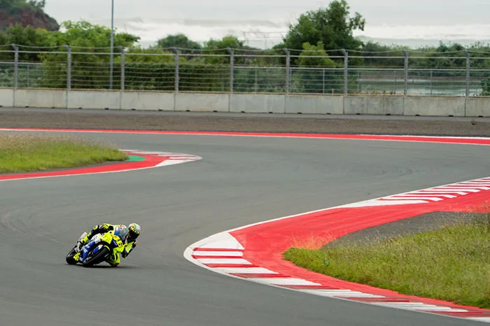 Valentino Rossi Nearly Two Seconds Off MotoGP Pace at Mandalika Road Bike Test