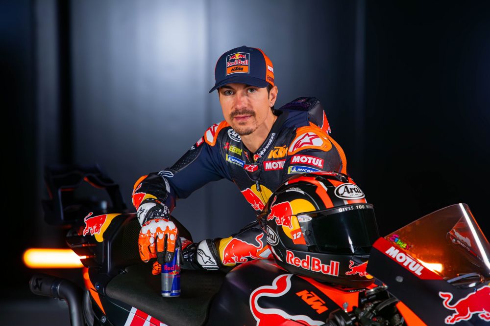 Lorenzo’s Role as Vinales’ Coach Is Redefining the KTM Rider’s Preparation